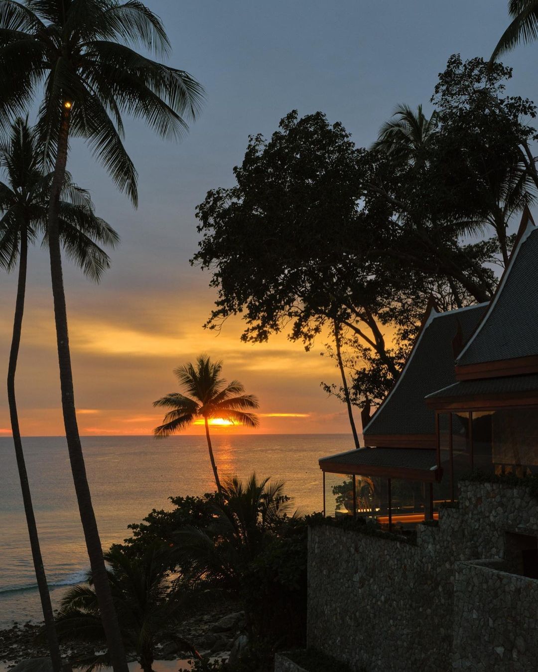 Luxury travel agency